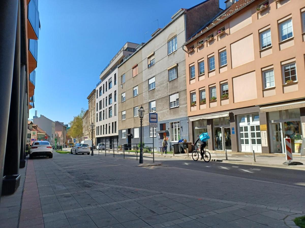 Apartment Elara Zagreb Exterior foto